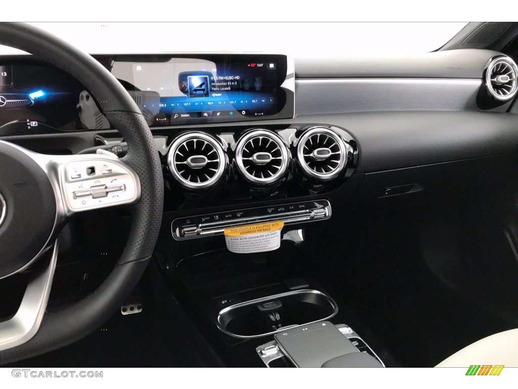 2019 A 220 Sedan - Digital White Metallic / Neva Grey/Black photo #6
