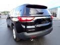 Mosaic Black Metallic - Traverse LS Photo No. 5