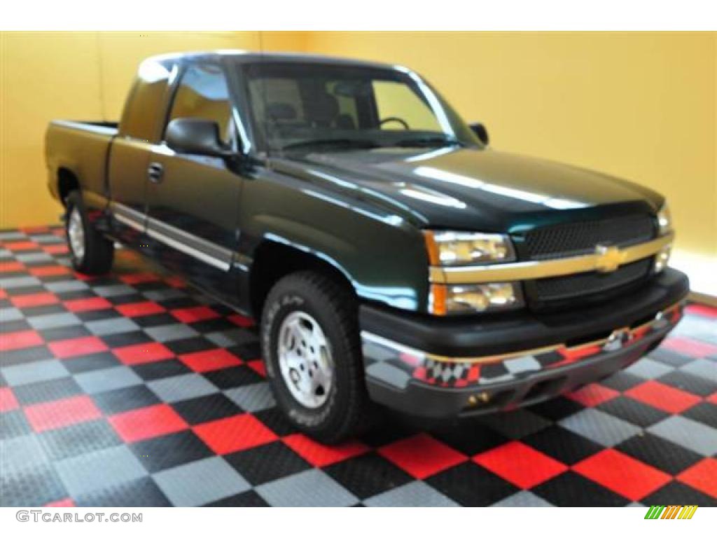 Dark Green Metallic Chevrolet Silverado 1500