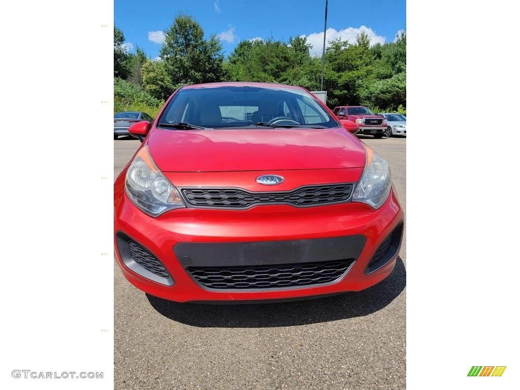 2012 Rio Rio5 LX Hatchback - Signal Red / Beige photo #2