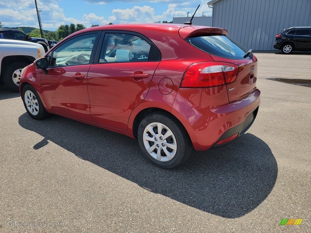 2012 Rio Rio5 LX Hatchback - Signal Red / Beige photo #5