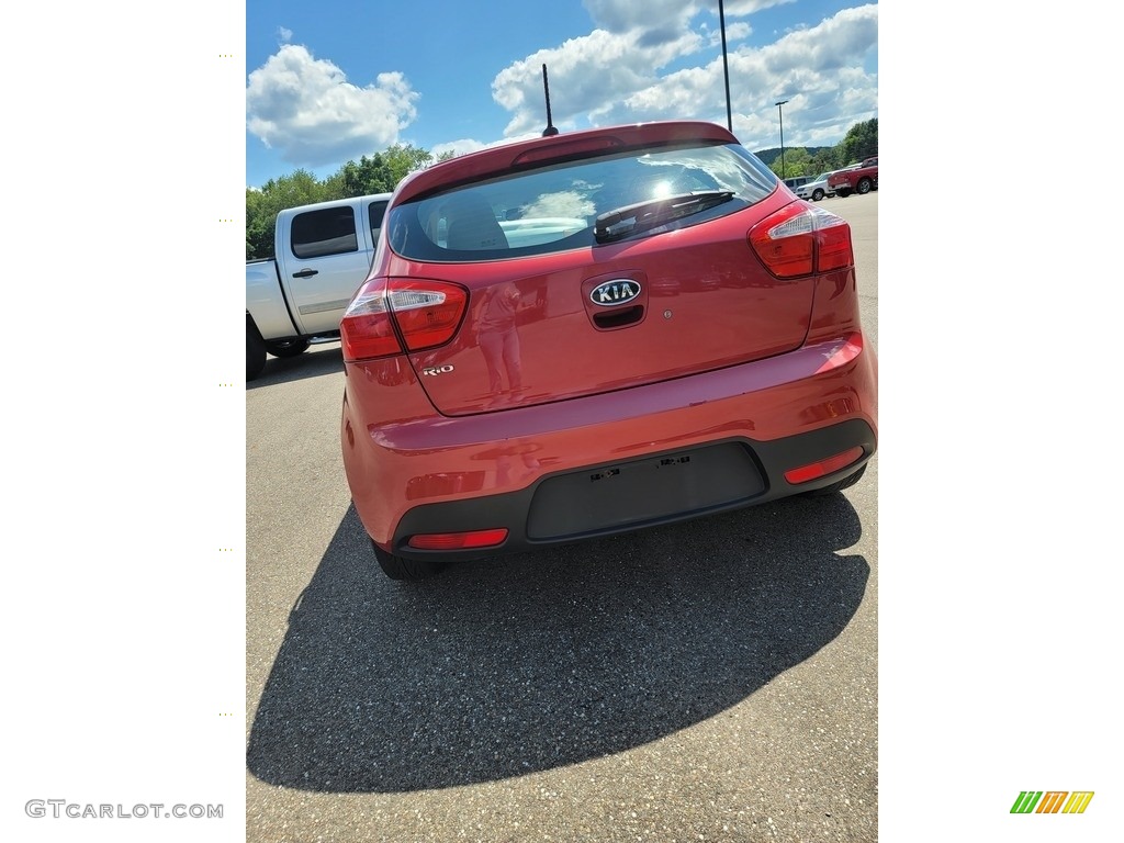 2012 Rio Rio5 LX Hatchback - Signal Red / Beige photo #6