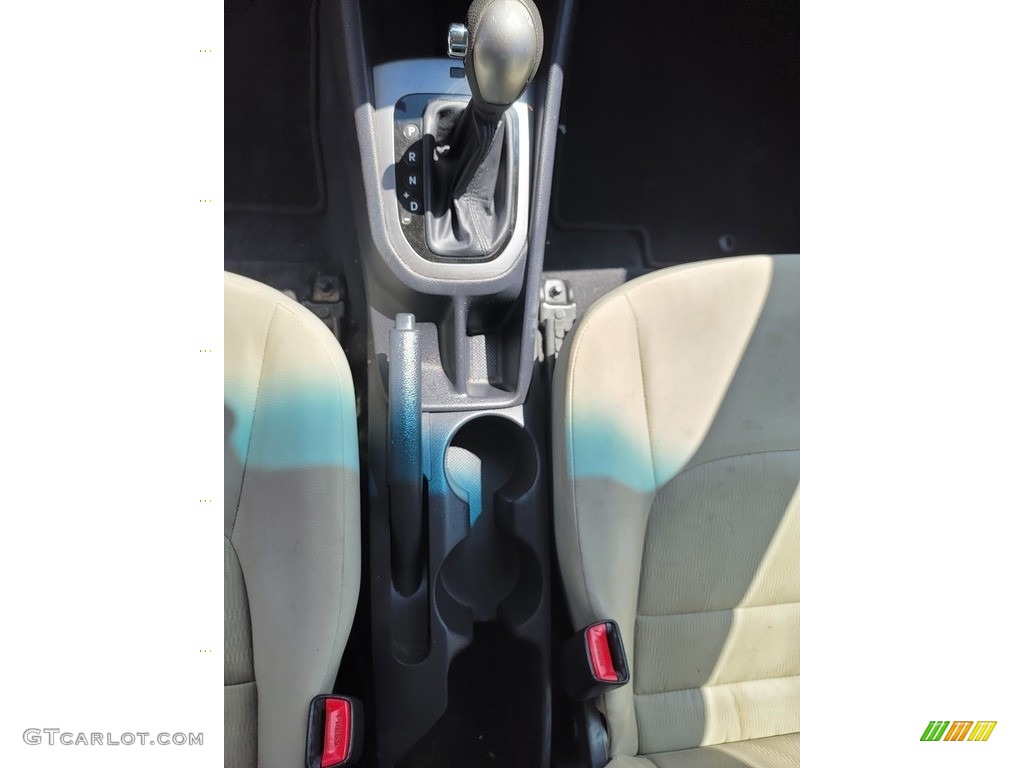 2012 Rio Rio5 LX Hatchback - Signal Red / Beige photo #16