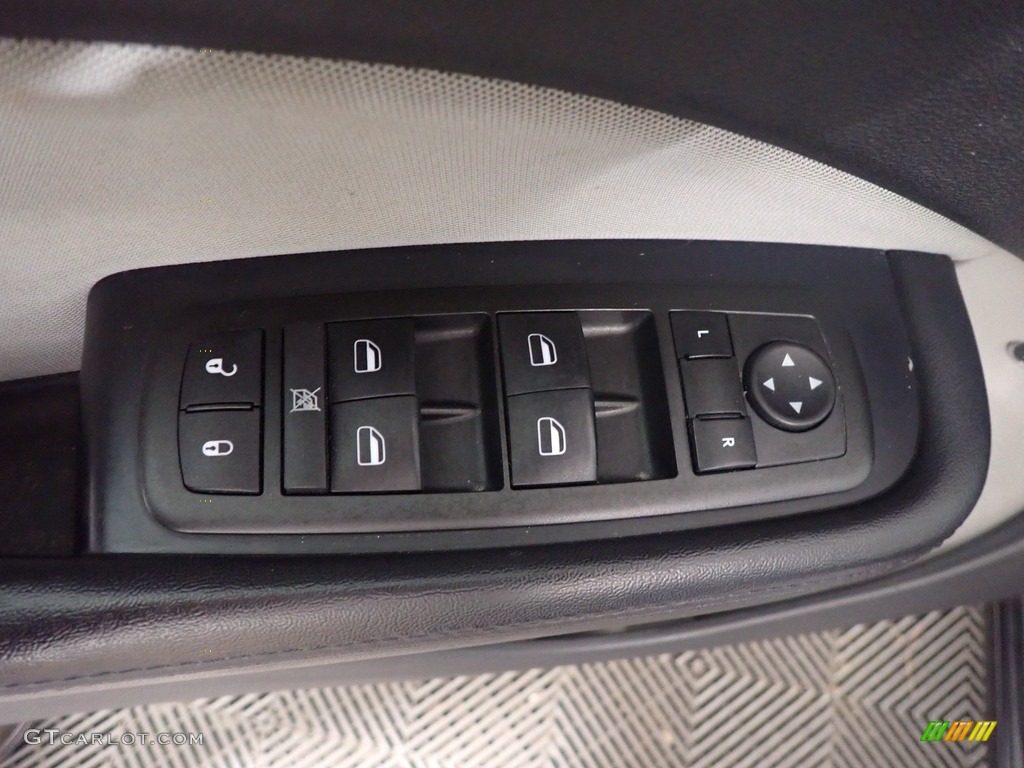 2014 Dart SXT - Pitch Black / Black/Light Tungsten photo #21
