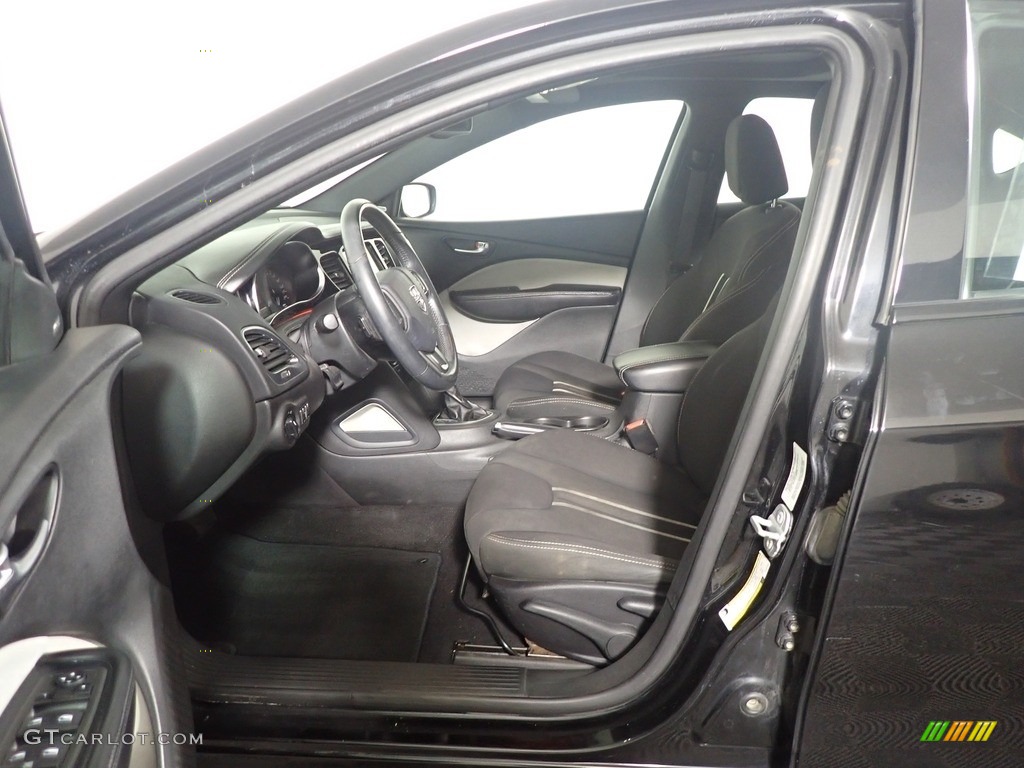 2014 Dart SXT - Pitch Black / Black/Light Tungsten photo #22