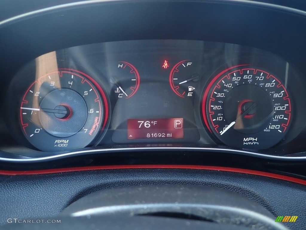 2014 Dart SXT - Pitch Black / Black/Light Tungsten photo #28