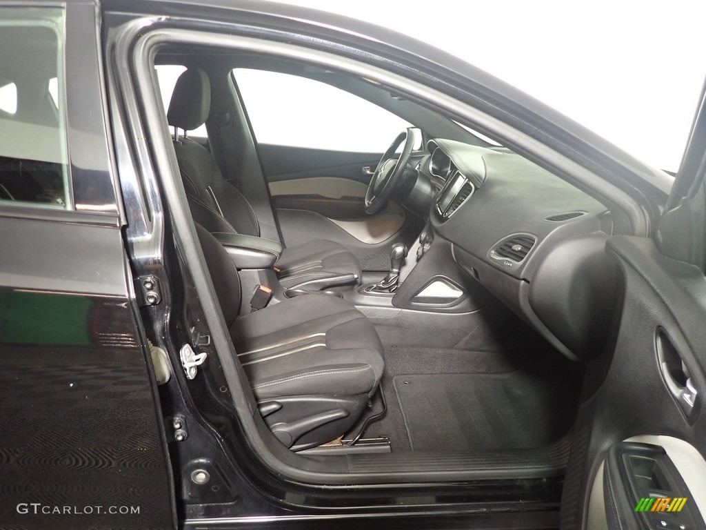 2014 Dart SXT - Pitch Black / Black/Light Tungsten photo #39