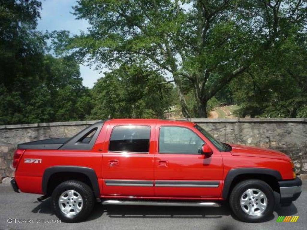 2006 Avalanche Z71 4x4 - Victory Red / Tan/Neutral photo #14