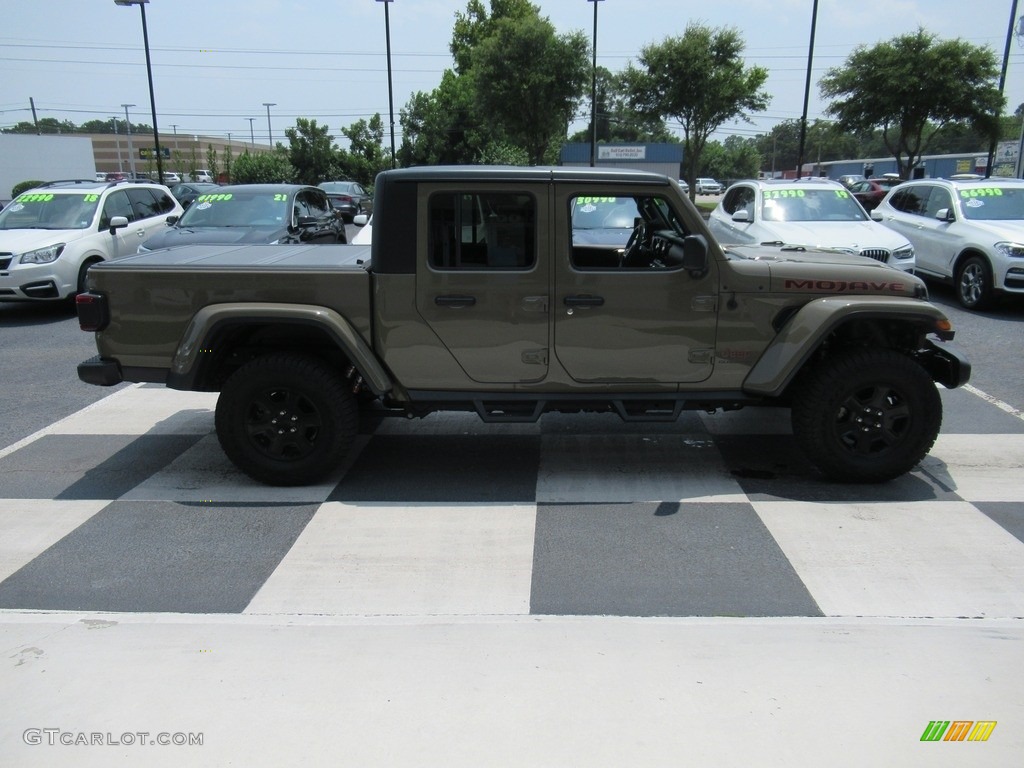 2020 Gladiator Mojave 4x4 - Gator / Black photo #3