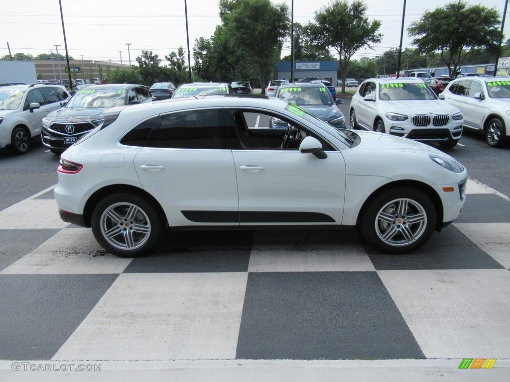 2017 Macan S - White / Luxor Beige photo #3