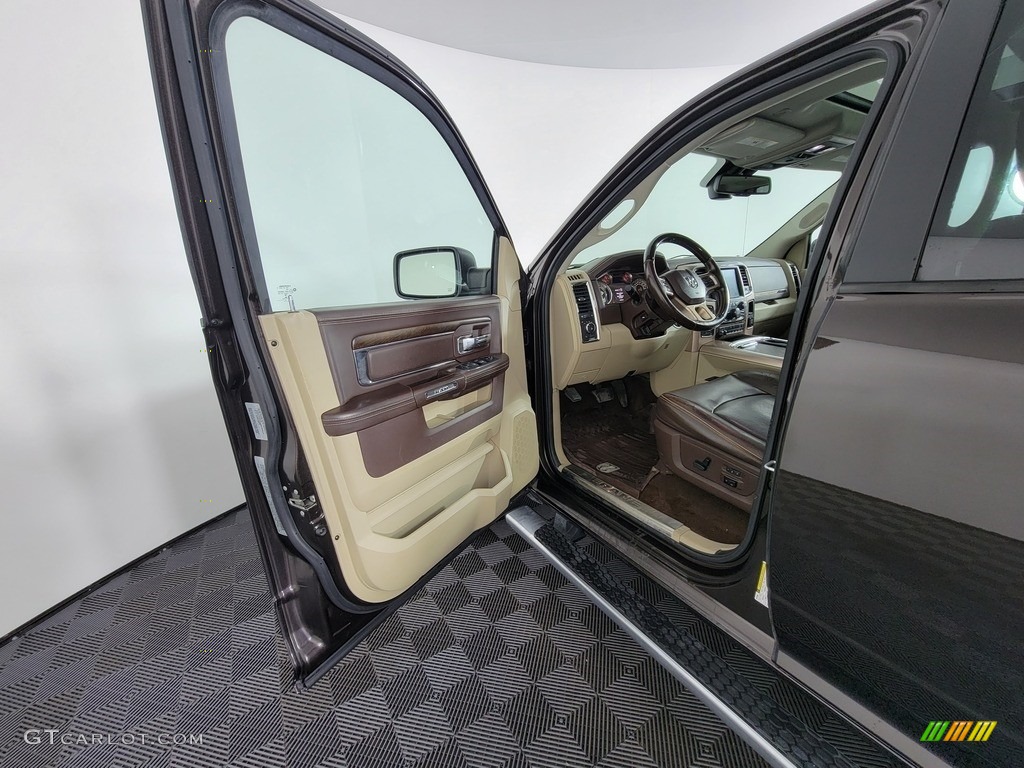 2017 1500 Laramie Longhorn Crew Cab 4x4 - Luxury Brown Pearl / Canyon Brown/Light Frost Beige photo #18
