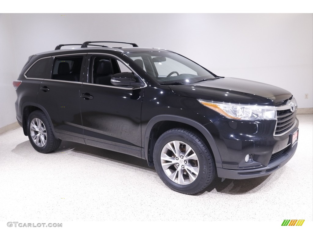 2015 Highlander XLE AWD - Attitude Black Metallic / Black photo #1