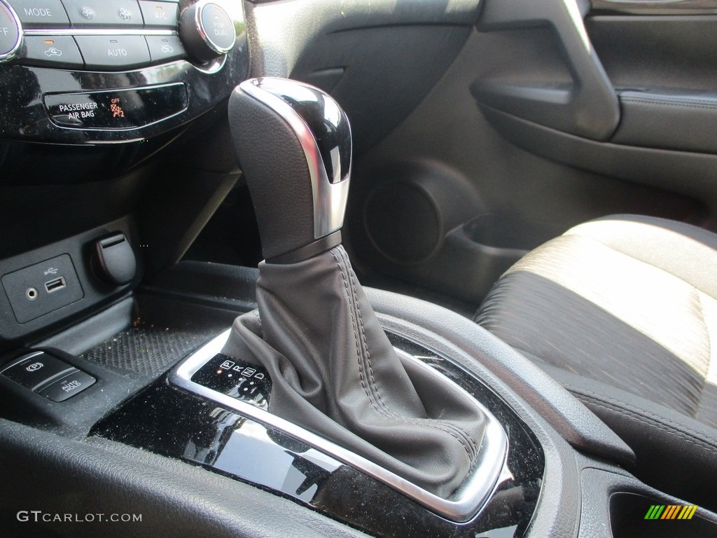 2019 Rogue SV AWD - Scarlet Ember / Charcoal photo #19