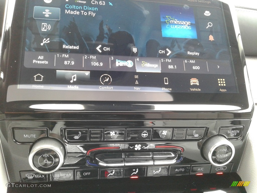 2021 Jeep Grand Cherokee L Overland 4x4 Controls Photo #142605056