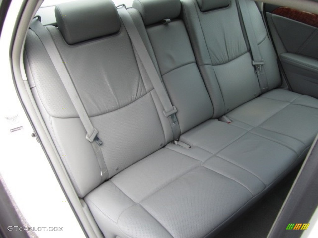 2006 Avalon Limited - Blizzard White Pearl / Ivory photo #24