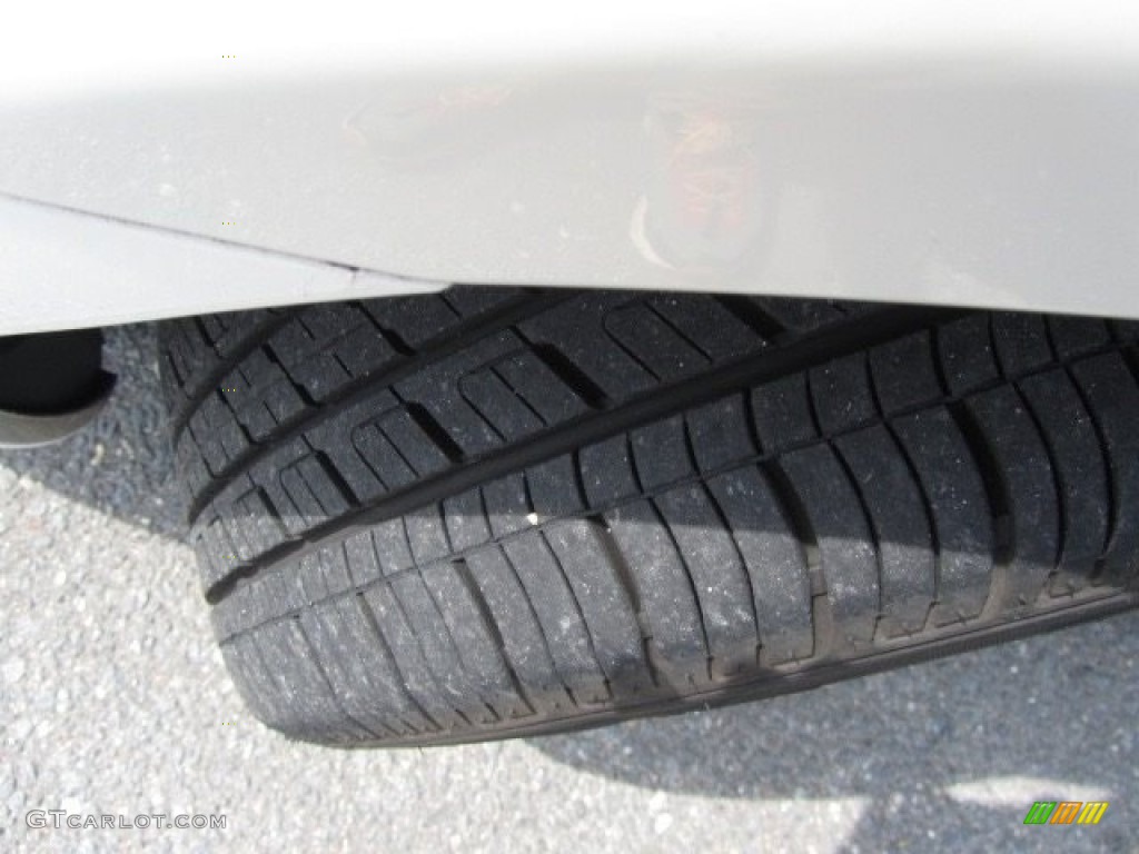 2006 Avalon Limited - Blizzard White Pearl / Ivory photo #27