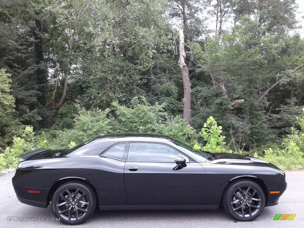 Pitch Black 2021 Dodge Challenger SXT Exterior Photo #142605476