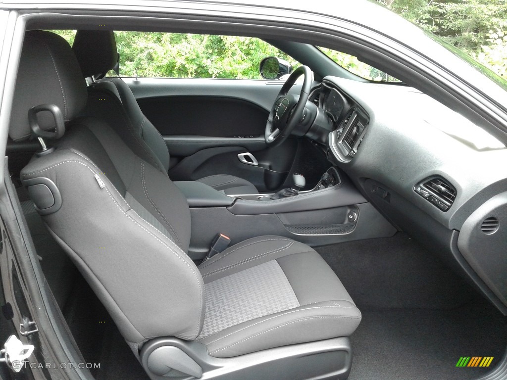 2021 Dodge Challenger SXT Front Seat Photo #142605767