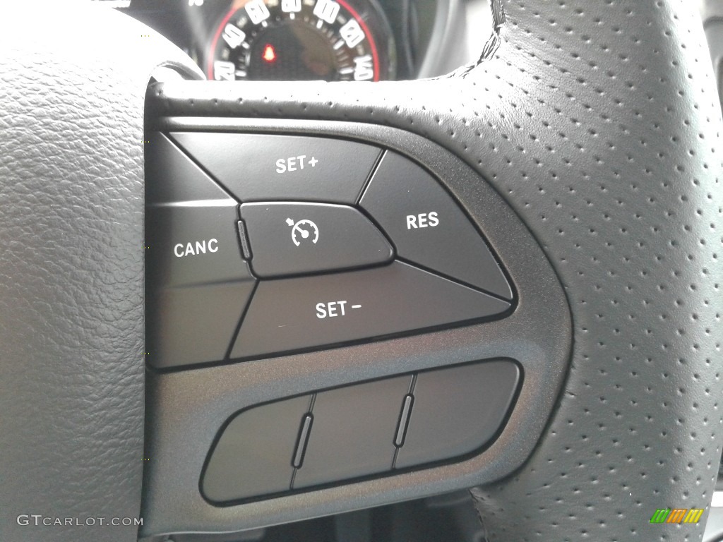 2021 Dodge Challenger SXT Steering Wheel Photos