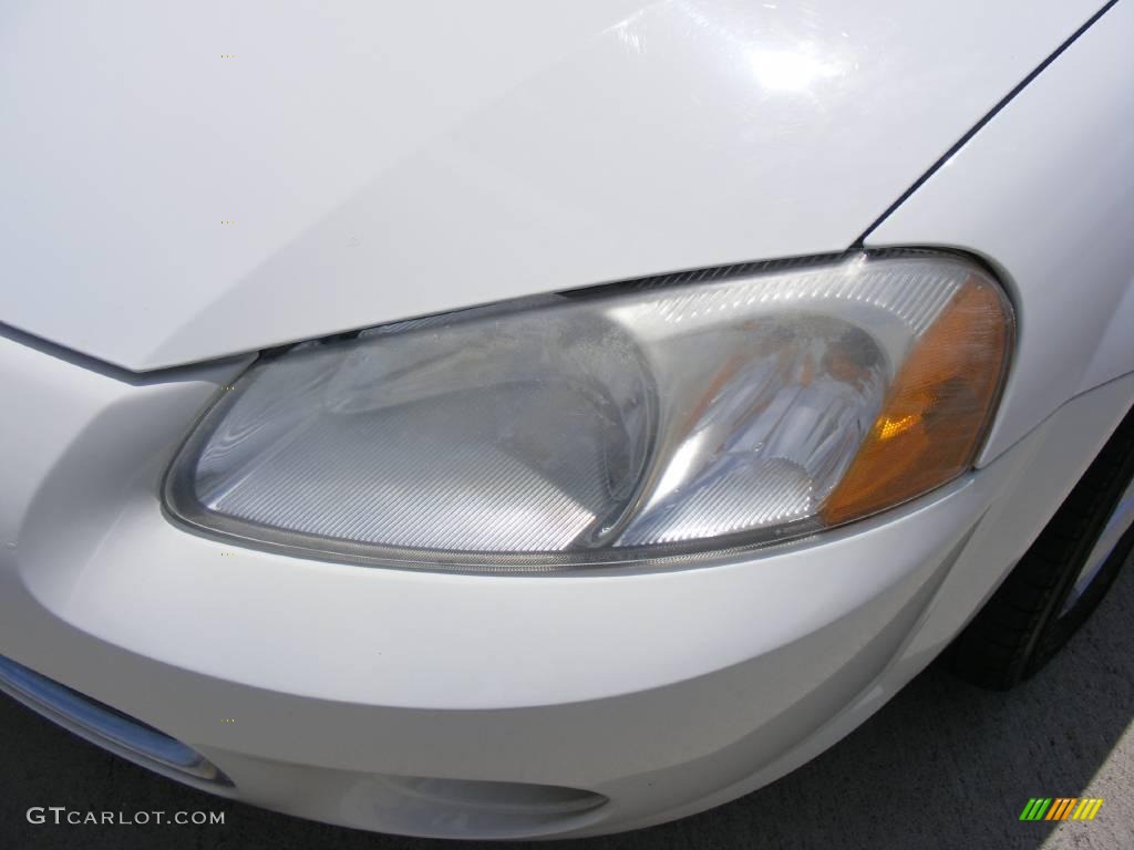 2002 Sebring LXi Sedan - Stone White / Sandstone photo #10