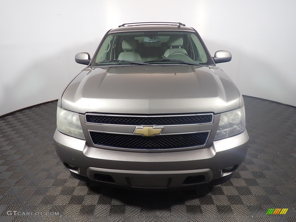 2009 Tahoe LT 4x4 - Graystone Metallic / Light Titanium photo #5