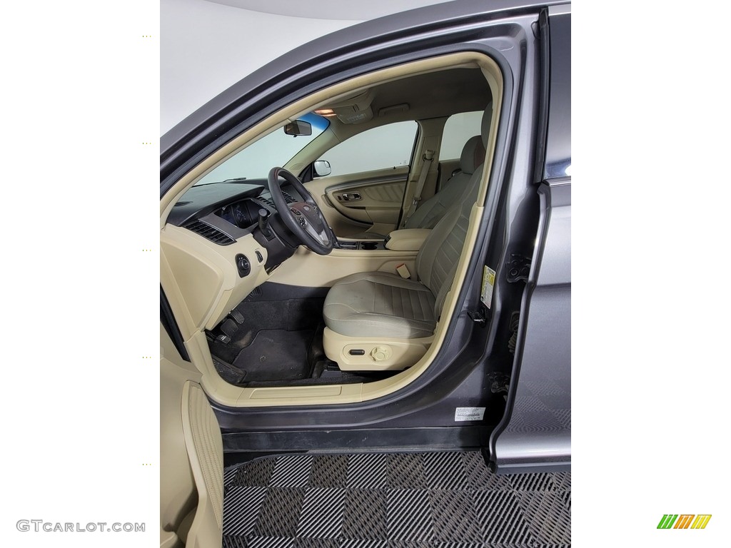2013 Ford Taurus SE Front Seat Photo #142609508