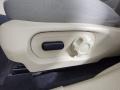 2013 Ford Taurus SE Front Seat
