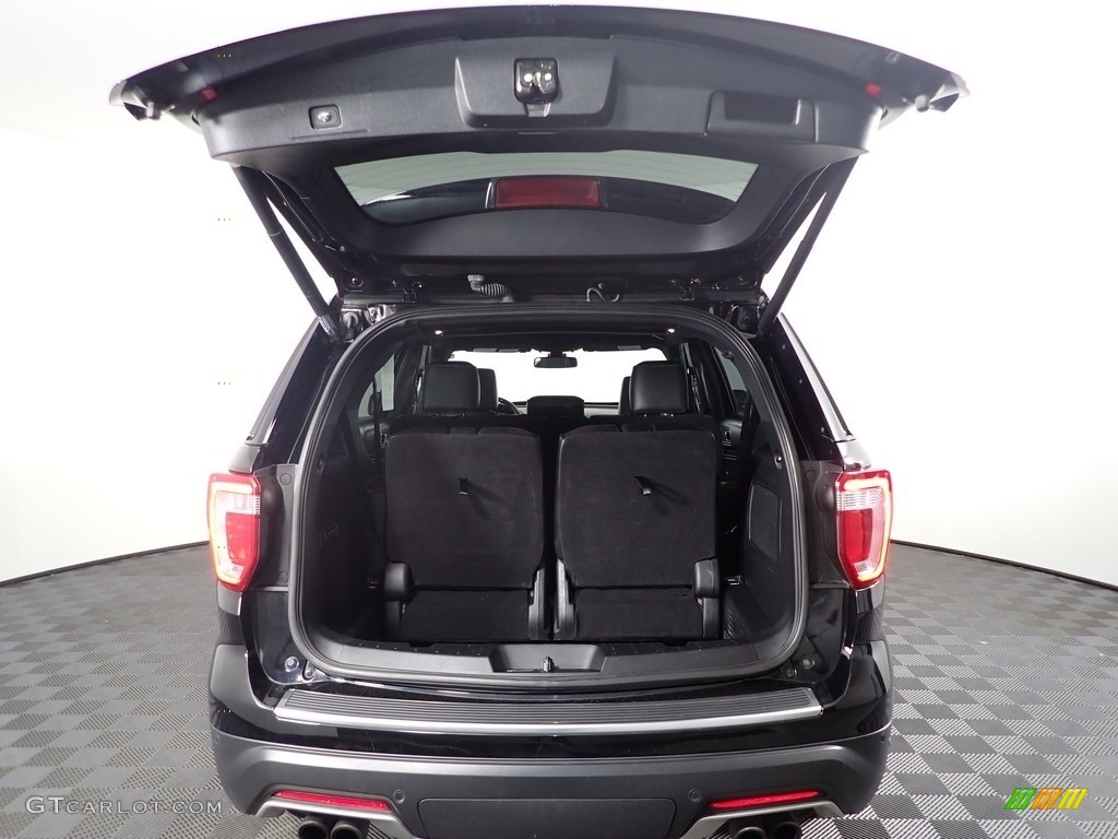 2018 Explorer Platinum 4WD - Shadow Black / Ebony Black photo #12