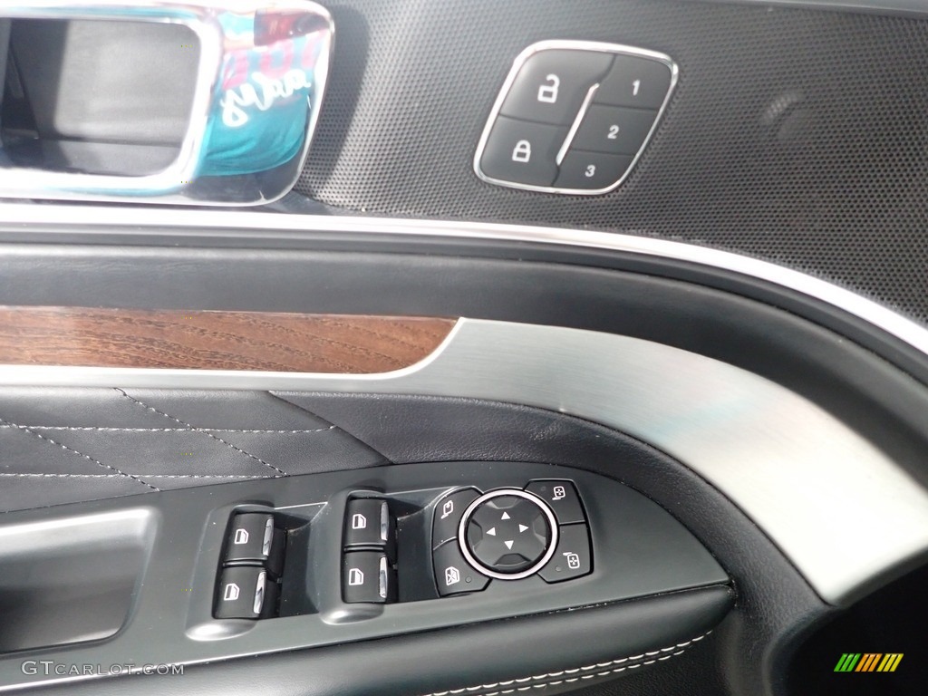 2018 Explorer Platinum 4WD - Shadow Black / Ebony Black photo #18