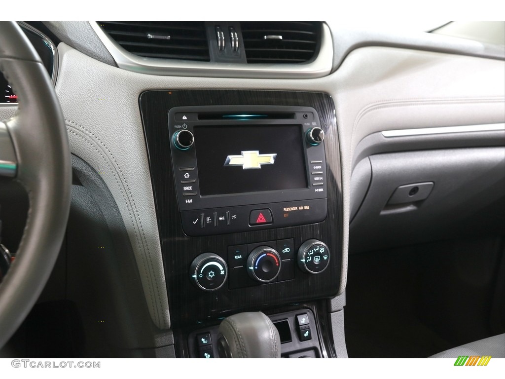 2017 Traverse LT - Summit White / Dark Titanium/Light Titanium photo #9