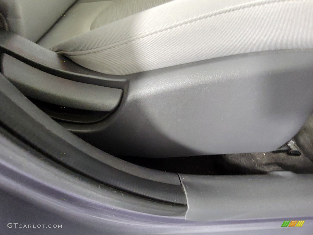 2015 Accent GLS - Triathlon Gray / Gray photo #26