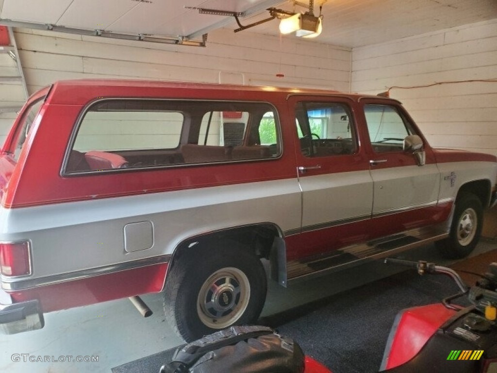 Apple Red 1985 Chevrolet Suburban K20 Silverado 4x4 Exterior Photo #142612581