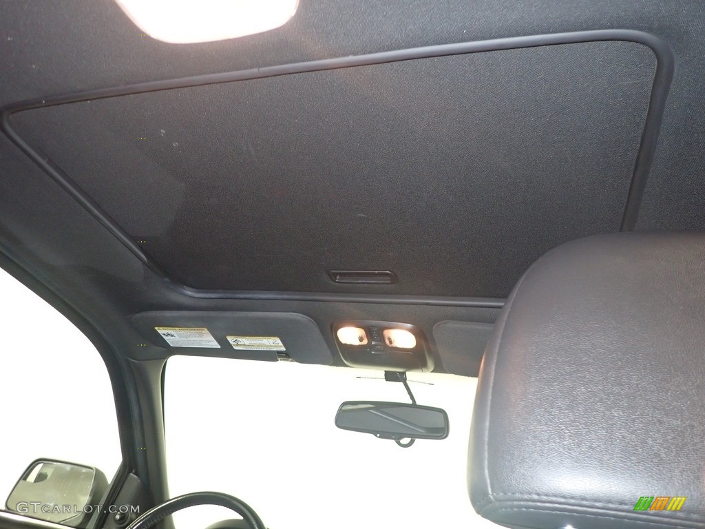 2012 Escape XLT 4WD - Sterling Gray Metallic / Charcoal Black photo #2