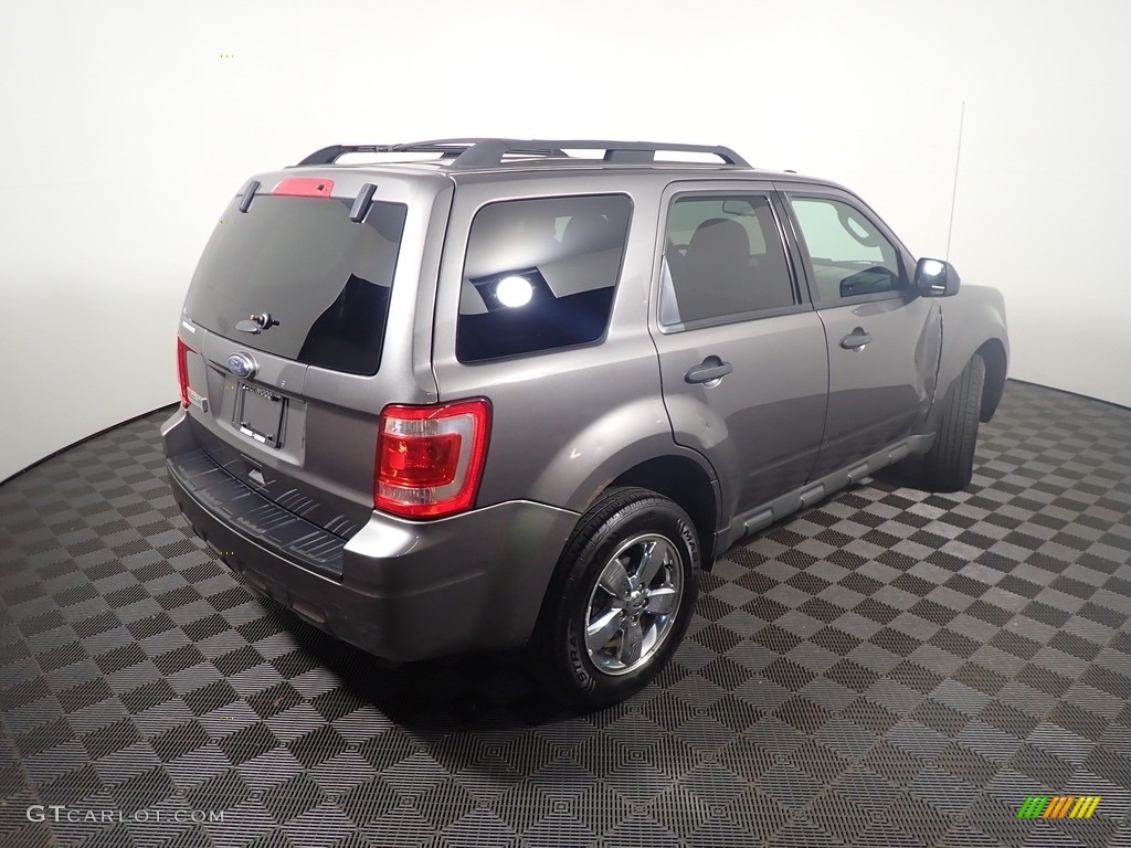 2012 Escape XLT 4WD - Sterling Gray Metallic / Charcoal Black photo #17