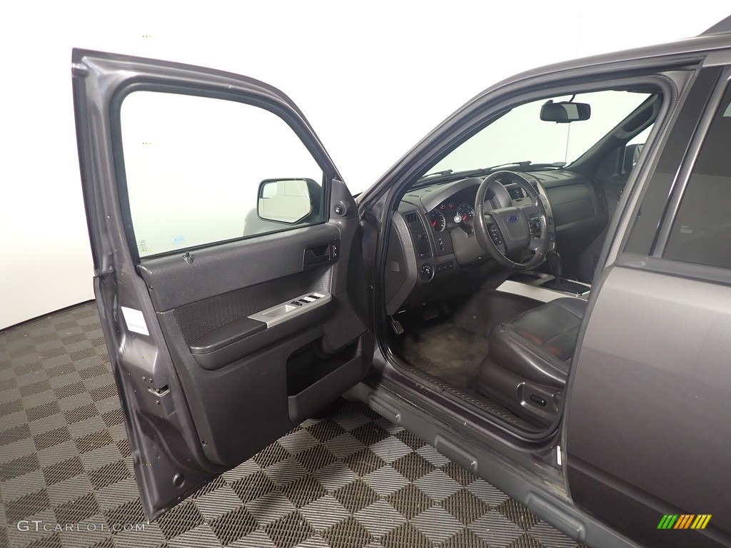 2012 Escape XLT 4WD - Sterling Gray Metallic / Charcoal Black photo #21