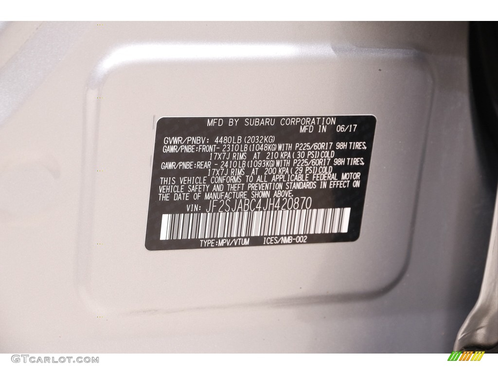 2018 Forester 2.5i - Ice Silver Metallic / Black photo #24