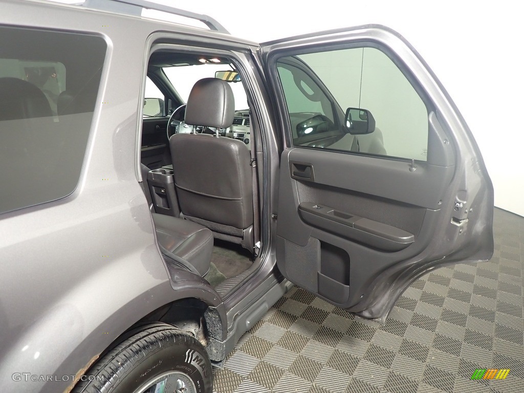 2012 Escape XLT 4WD - Sterling Gray Metallic / Charcoal Black photo #36