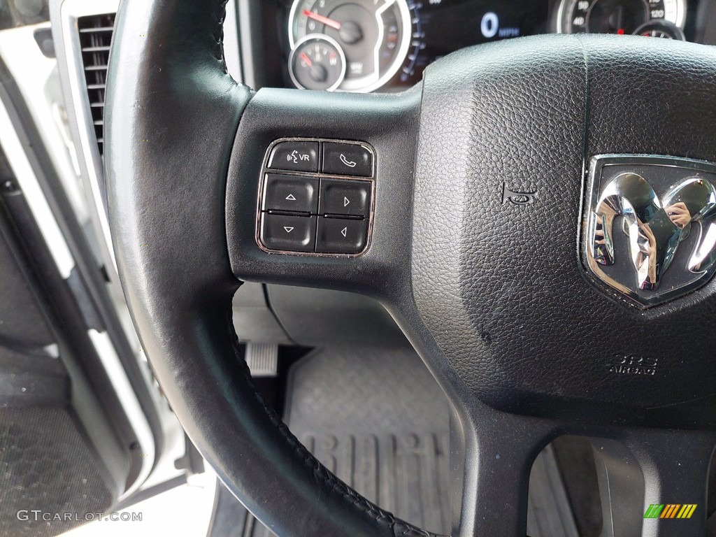 2015 Ram 1500 Outdoorsman Crew Cab 4x4 Black/Diesel Gray Steering Wheel Photo #142614558