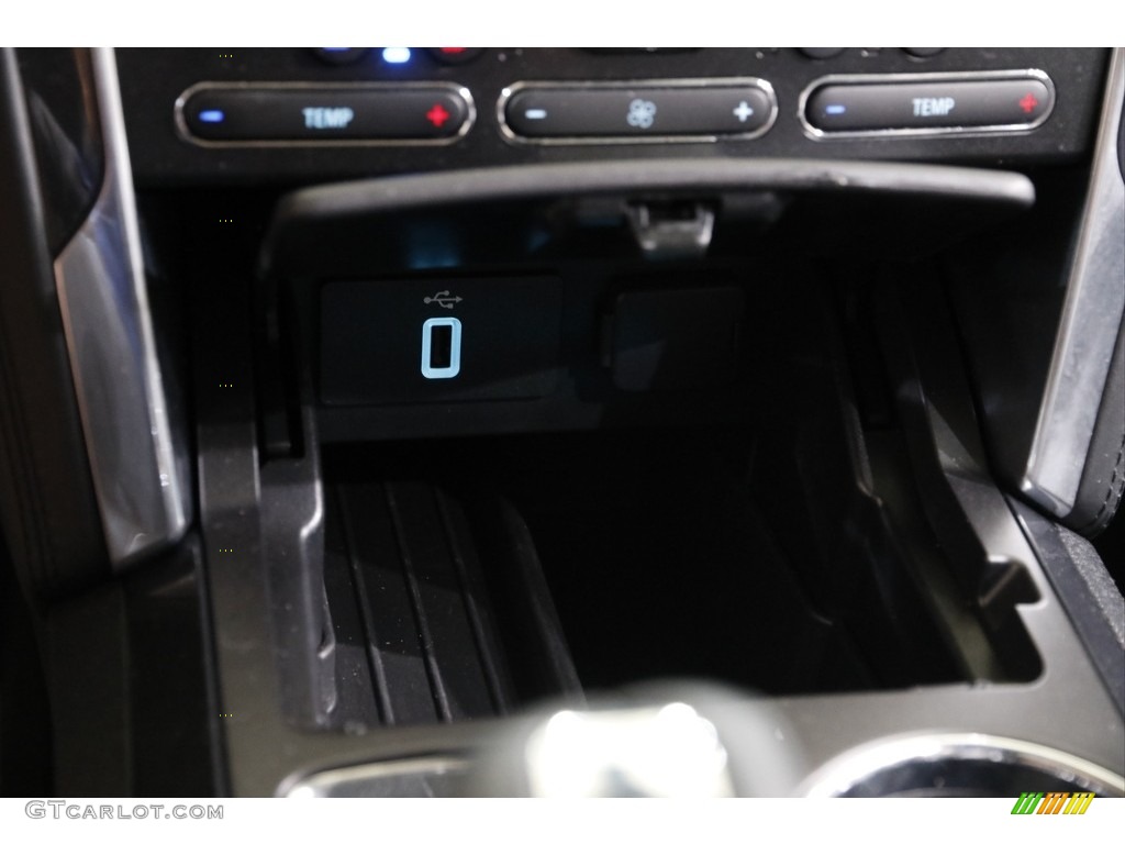 2018 Explorer Platinum 4WD - White Platinum / Ebony Black photo #16