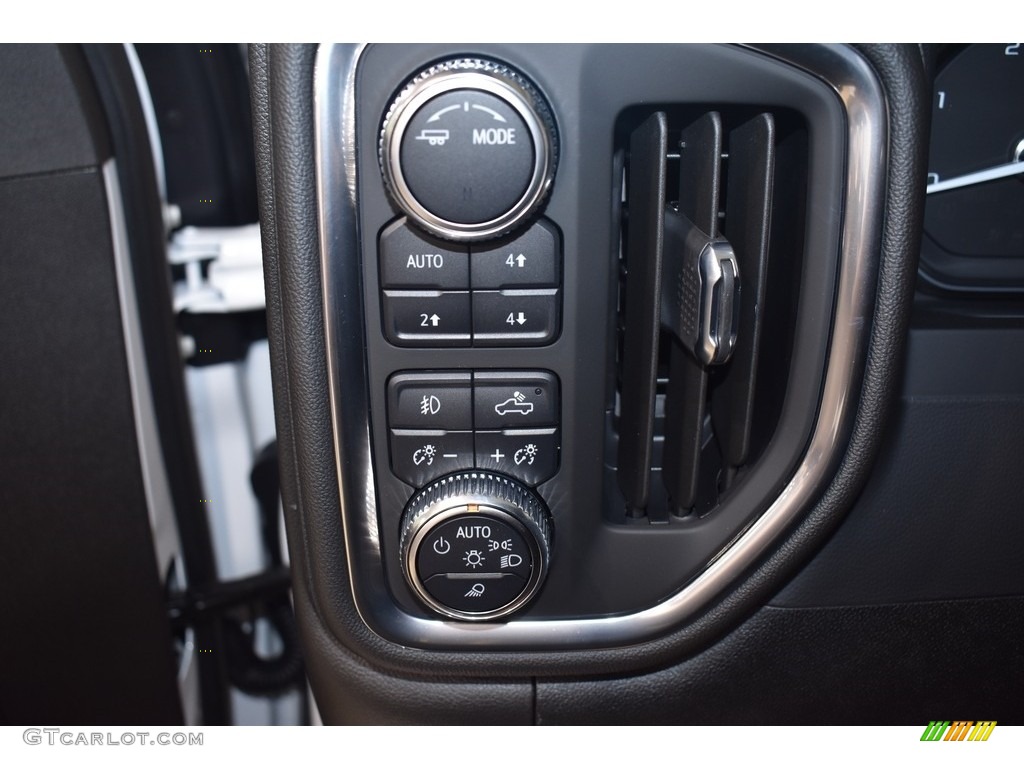 2022 GMC Sierra 2500HD Denali Crew Cab 4WD Controls Photo #142615254