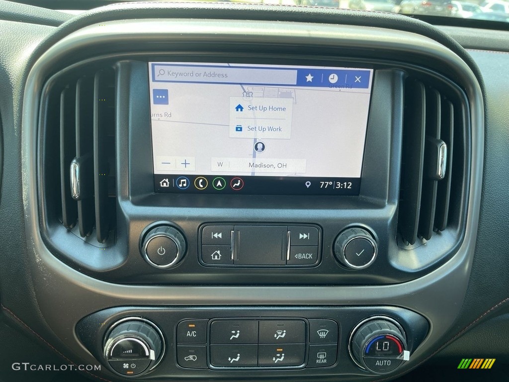 2020 GMC Canyon All Terrain Crew Cab 4WD Controls Photo #142615443