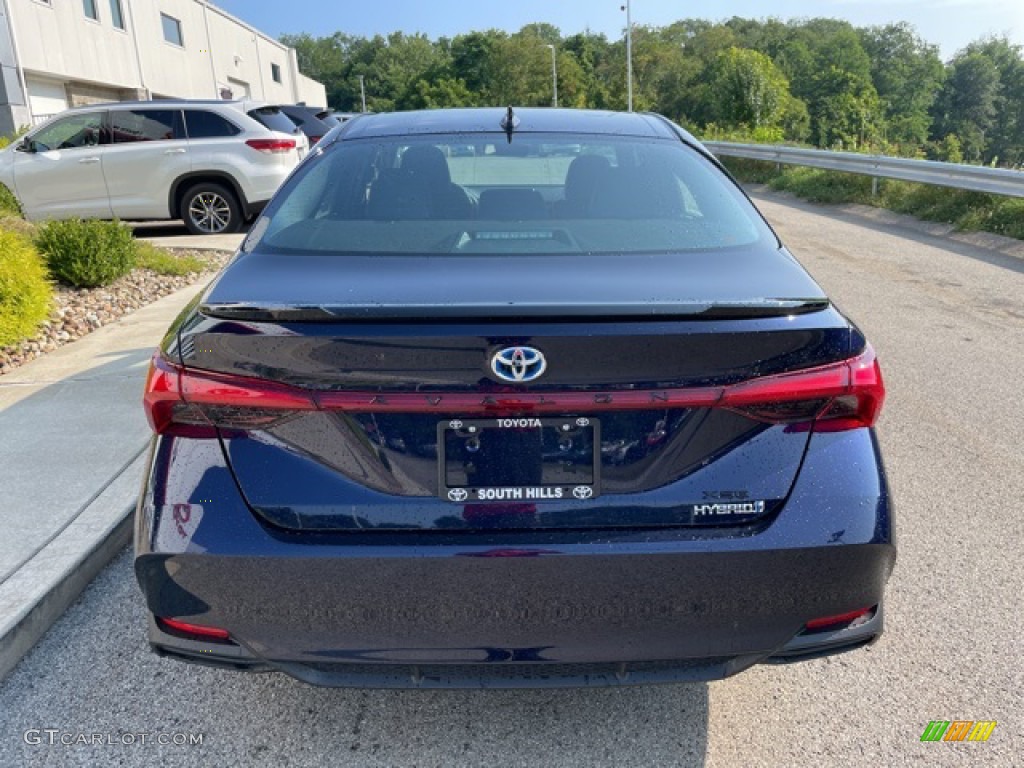 2021 Avalon Hybrid XSE - Blueprint / Black photo #8