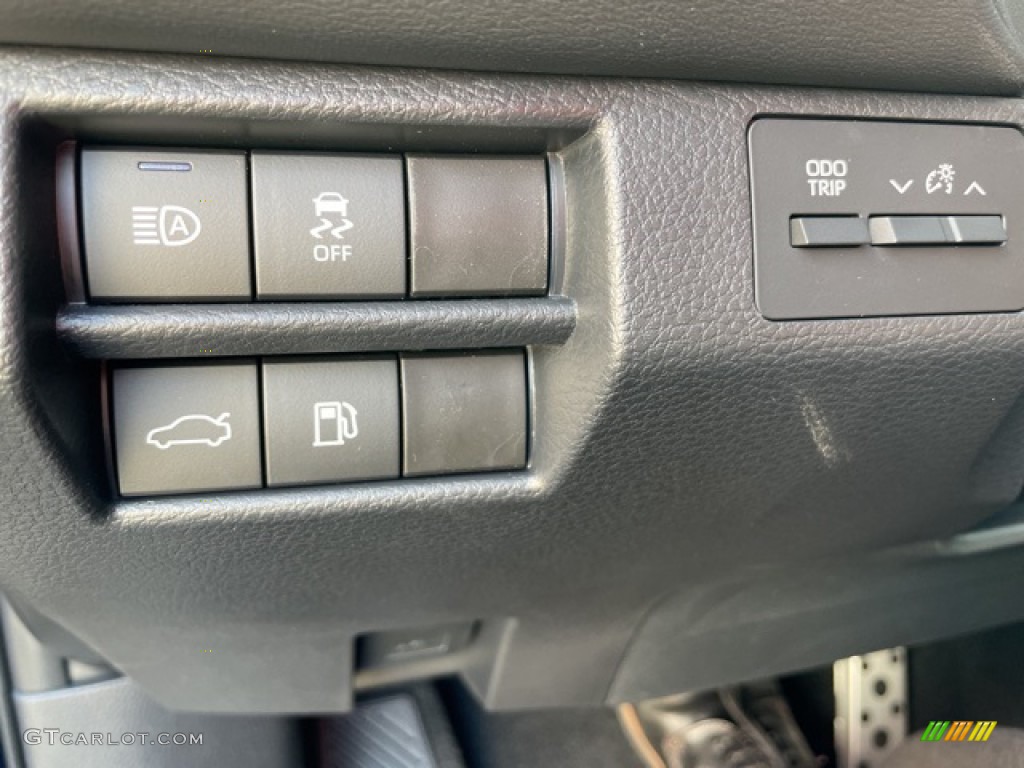 2021 Toyota Avalon Hybrid XSE Controls Photo #142617199