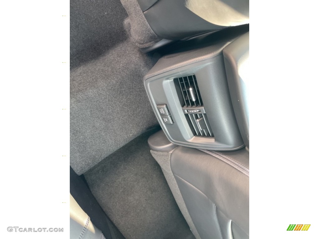 2021 Avalon Hybrid XSE - Blueprint / Black photo #27