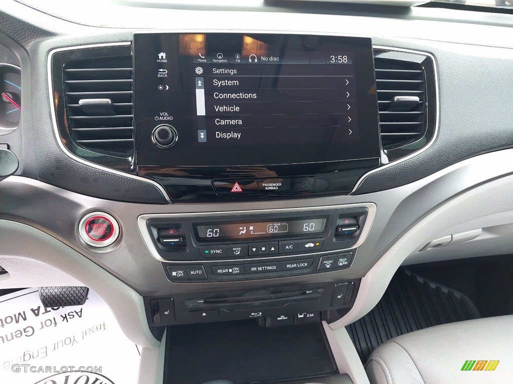 2019 Honda Pilot EX-L Controls Photo #142618738