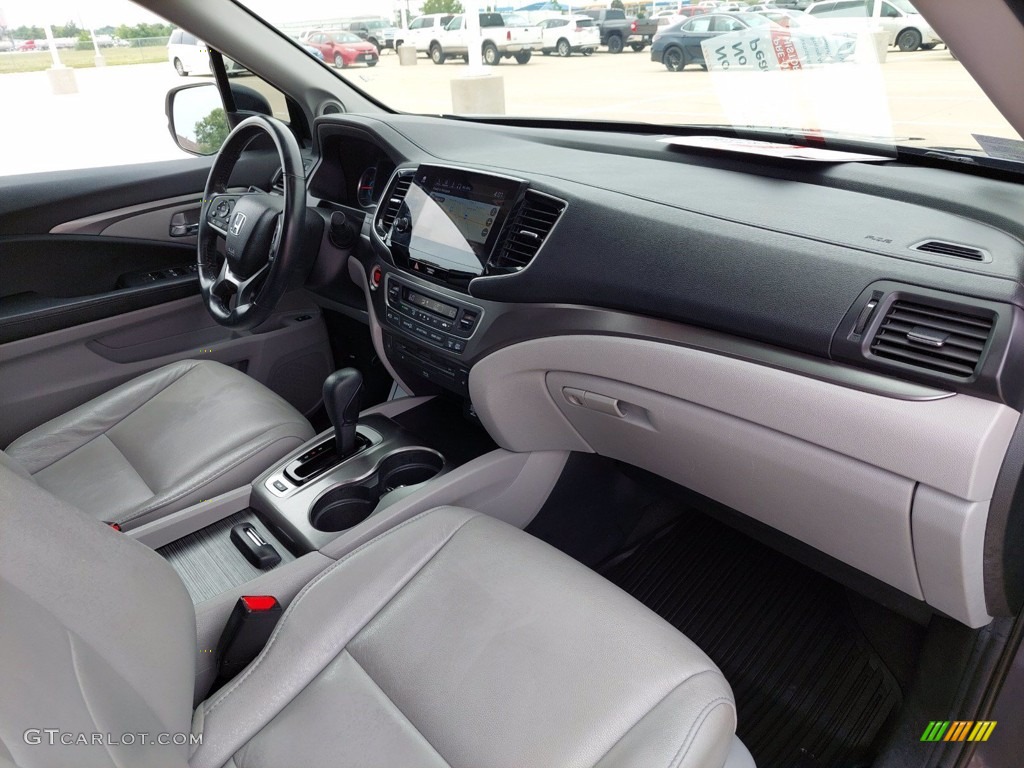 2019 Honda Pilot EX-L Dashboard Photos