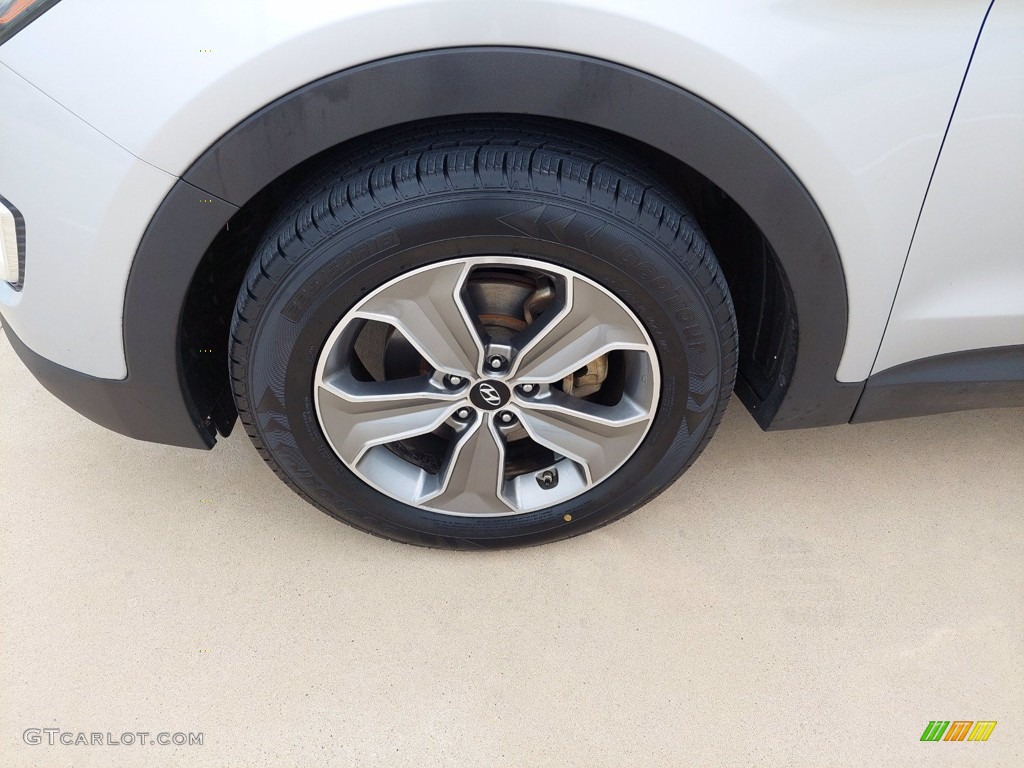 2014 Hyundai Santa Fe GLS AWD Wheel Photos