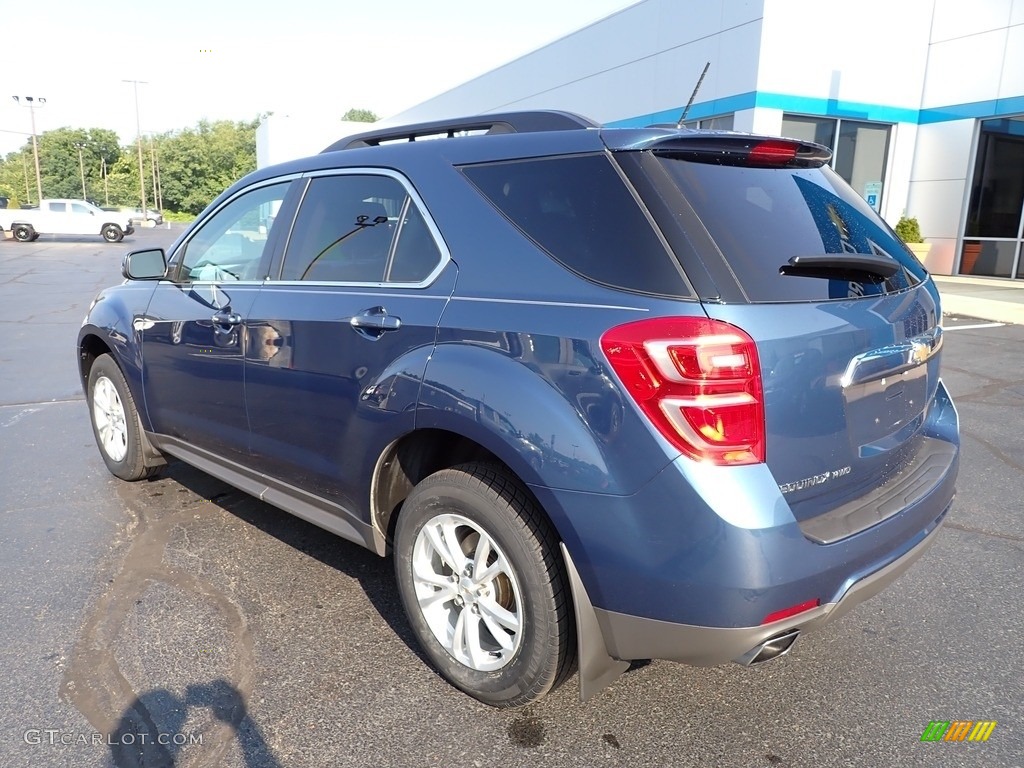 2017 Equinox LT AWD - Patriot Blue Metallic / Light Titanium/Jet Black photo #4
