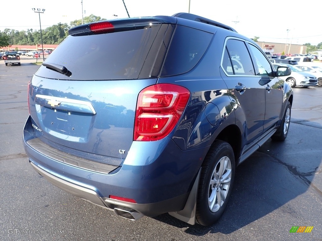 2017 Equinox LT AWD - Patriot Blue Metallic / Light Titanium/Jet Black photo #8