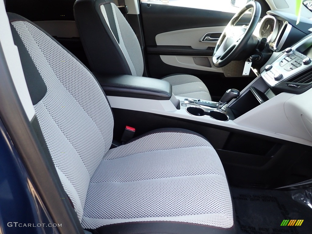2017 Equinox LT AWD - Patriot Blue Metallic / Light Titanium/Jet Black photo #15